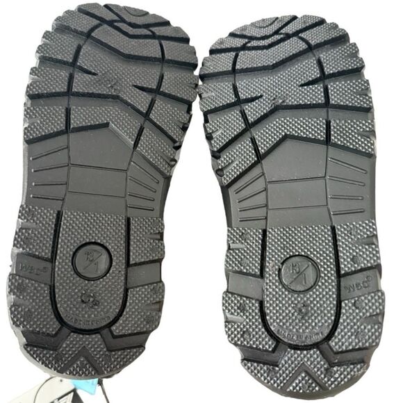 Member’s Mark Black and Gray Winter Boys Boots -10 Degree Cold Rating Size 13/1 - Picture 7 of 11